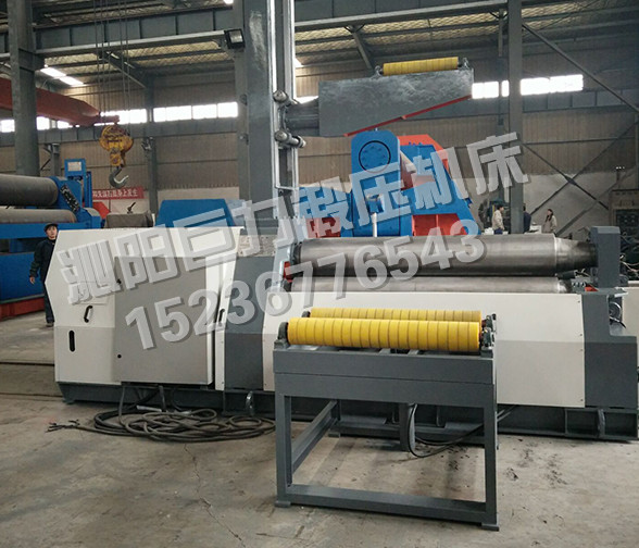 W12NC-20x2200- Four Roll Rolling Machine